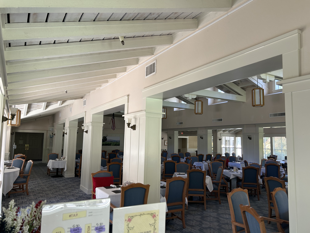 Dining room at The Waterford in Rossmoor